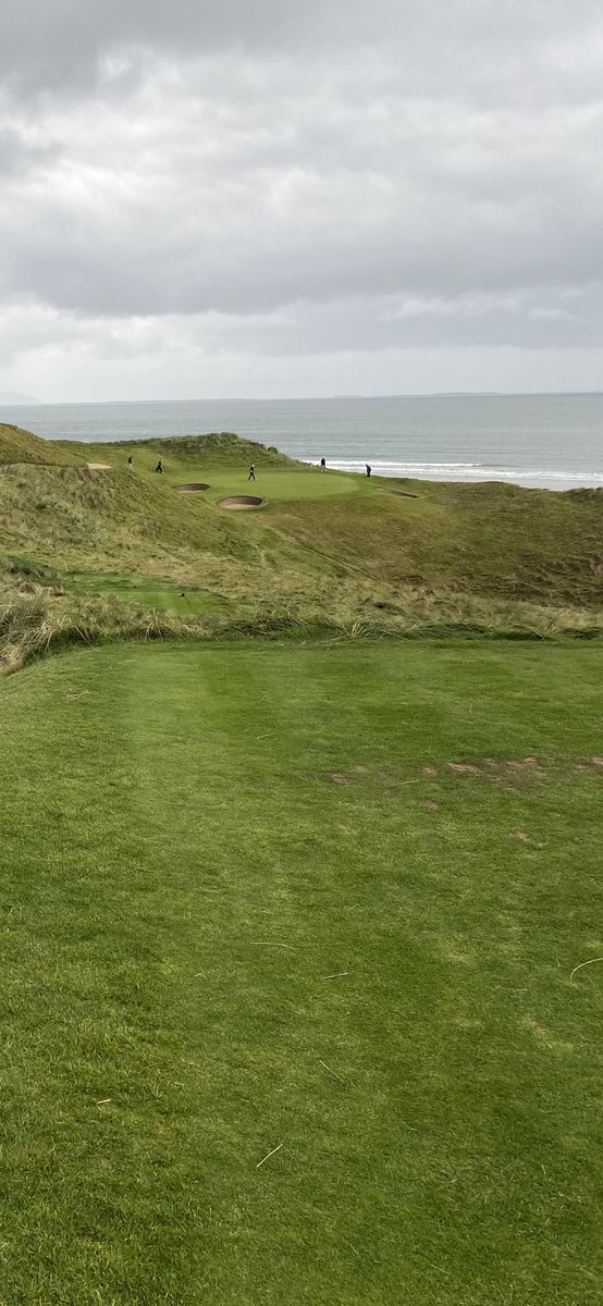 MarkLoring1975's tweet photo. @MikeDennawho @GreatGolfHoles What a hole, spectacular https://t.co/seXjDKXJ6t
