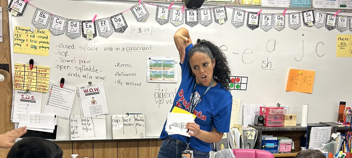 Humble ISD Dyslexia (@hdyslexia) on Twitter photo Engagement in Esperanza, part of our bilingual curriculum, is what PDI M. Marin is all about! She demonstrates excellence in creating an exciting learning environment! We cheer for you! <a href="/HumbleISD_JFE/">Jack Fields Elementary</a> Engagement in Esperanza, part of our bilingual curriculum, is what PDI M. Marin is all about! She demonstrates excellence in creating an exciting learning environment! We cheer for you! <a href="/HumbleISD_JFE/">Jack Fields Elementary</a>