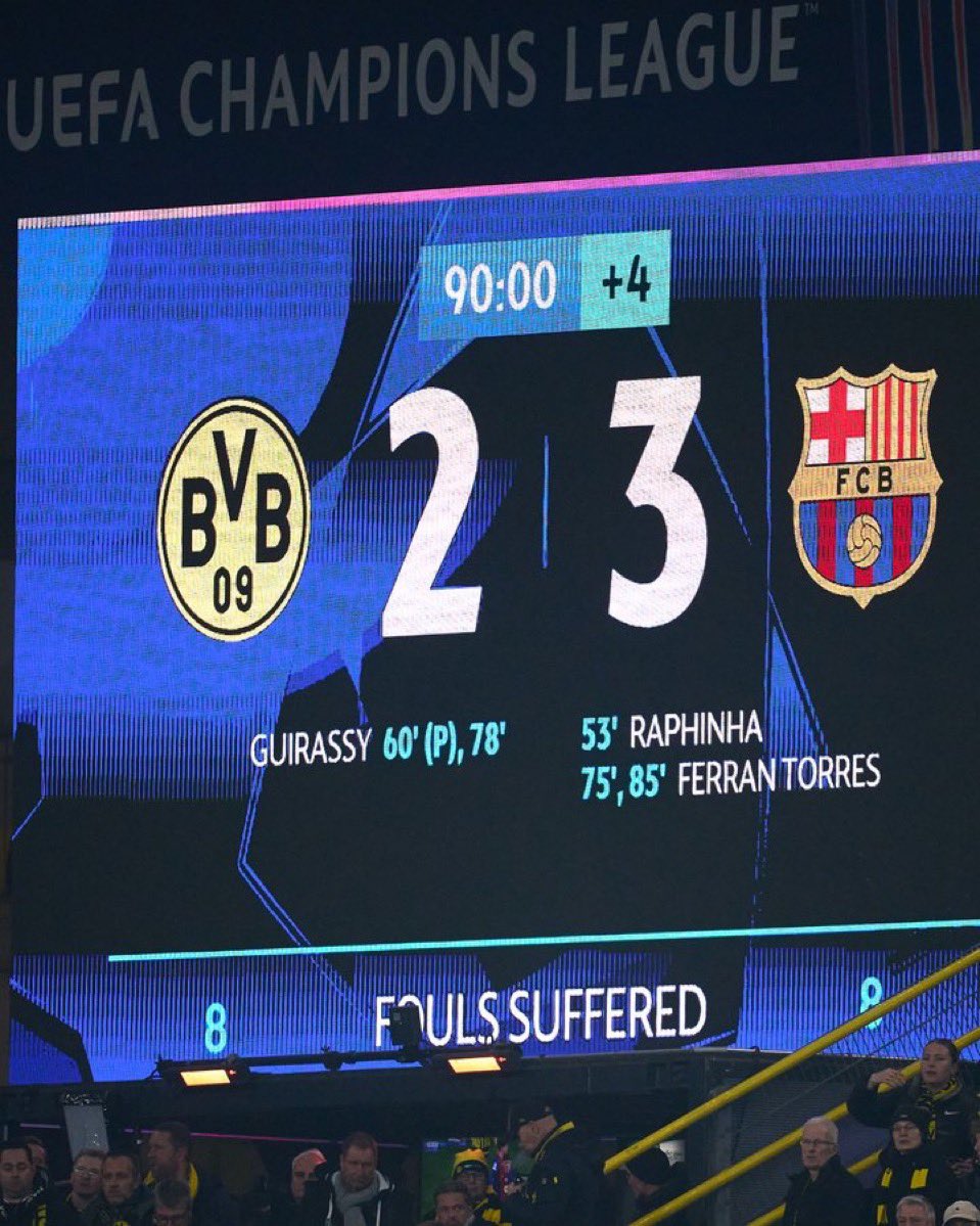 Je crois qu’on a cassé le mur jaune (en placo) le mur jaune c’est nous et personne d’autre on est ici chez nous mission accomplie le meilleur déplacement qu’on ai fait merci <a href="/FCBarcelona/">FC Barcelona</a>