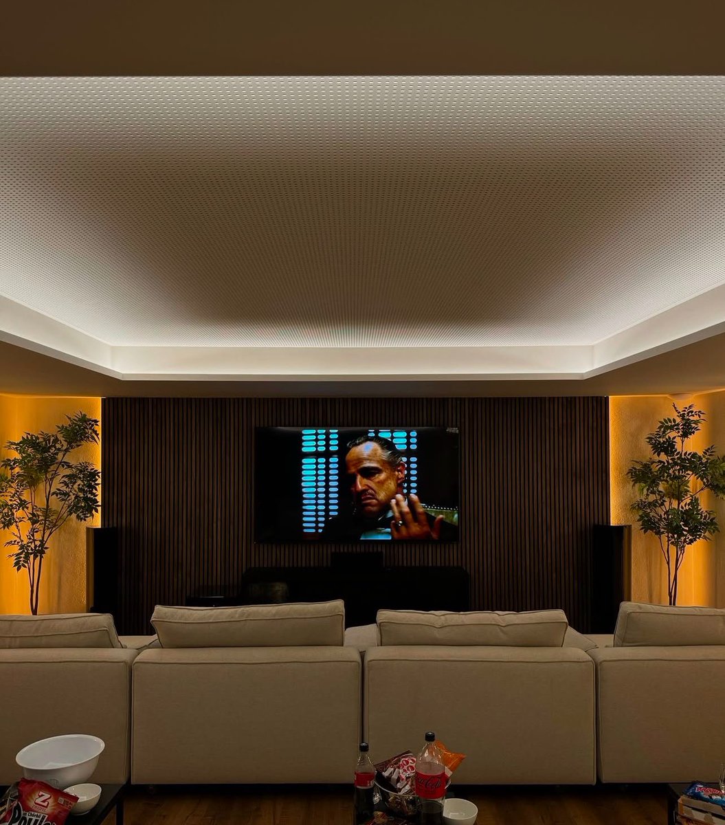 dkavibe's tweet image. 