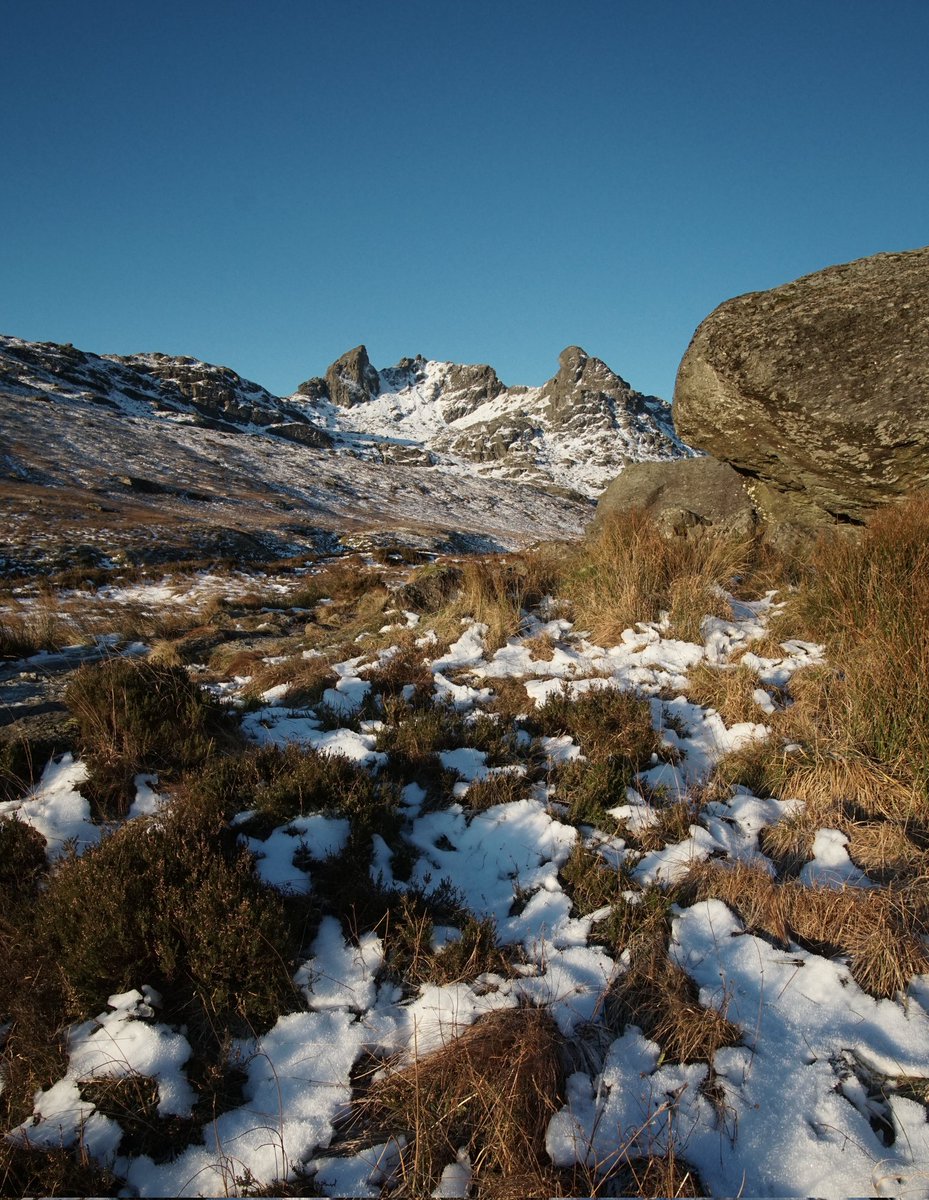 Tae_the_north's tweet image. Today in three ~ The Cobbler @lomondtrossachs #ThinkWinter