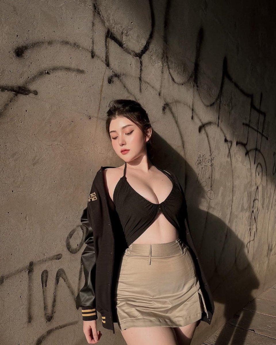 برتقالي نموذجي للقهوة. مدمن الطعام. صديق للحيوانات في كل مكان. متخصص عاطفي في ثقافة البوب. خالق غير اعتذاري.