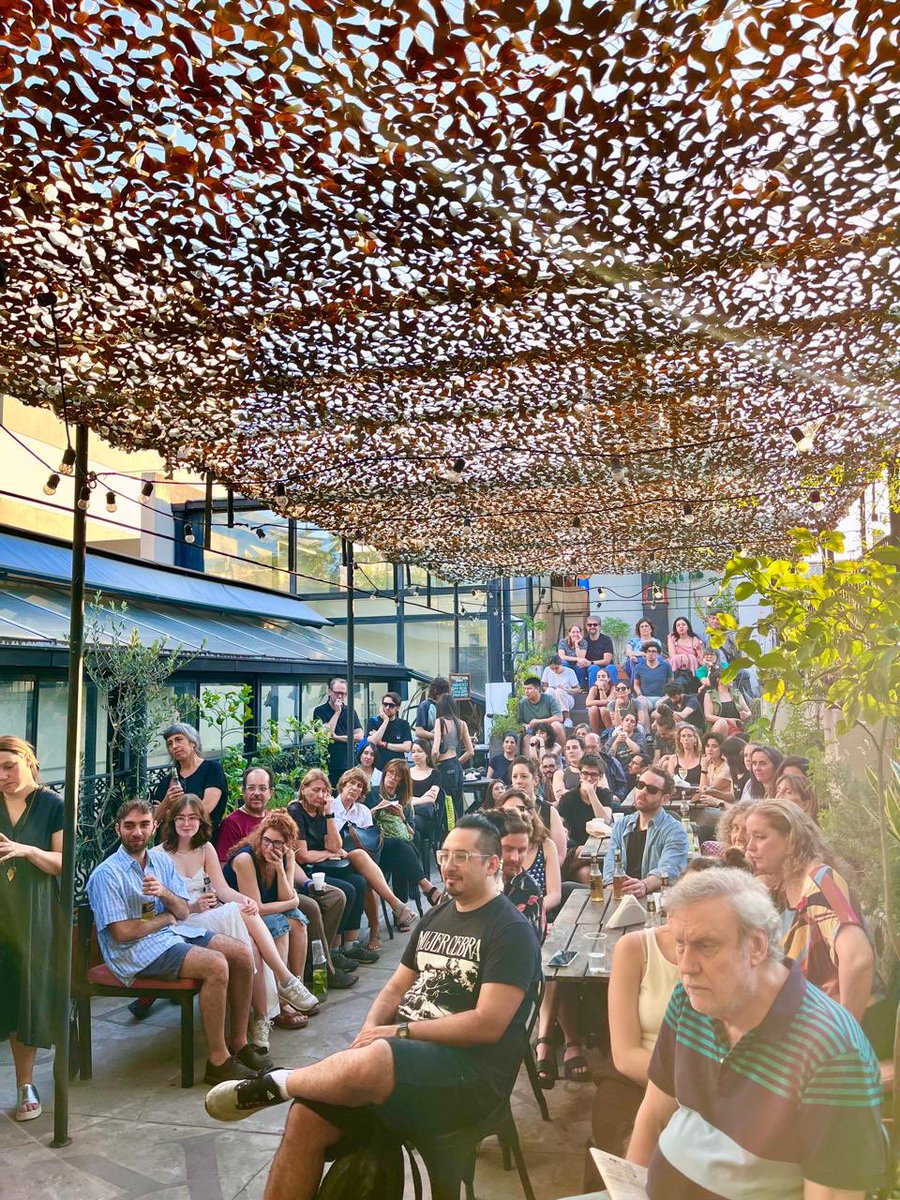 FundacionFilba's tweet photo. Terraza de @eternacadencia repleta para escuchar a #MartinKohan en primera persona junto a #NachoDamiano en el #FestivalEterno https://t.co/eJvq8wAj9m
