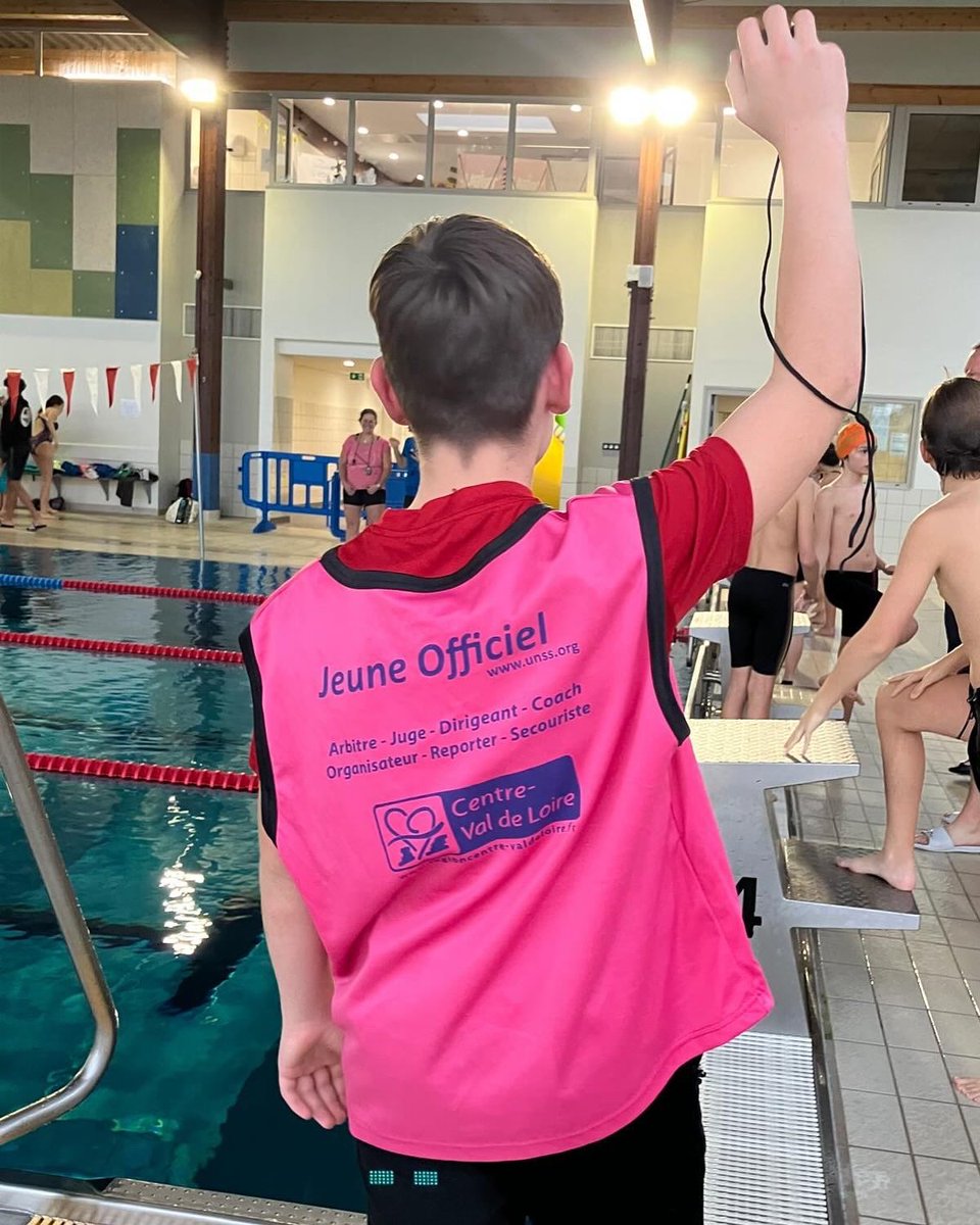 Championnat Départemental de Natation 2024 - 🏊‍♀️

Bravo à tous les nageurs pour leurs performances et merci à nos jeunes juges ! 

🔜 RDV pour les AS qualifiées le 05 février à Vendôme pour les Championnats Académiques <a href="/UnssOrleans_SR/">UNSS Orléans-Tours</a> ! 💪🏻

<a href="/ac_orleanstours/">Académie d'Orléans-Tours</a> <a href="/dsden28/">DSDEN d’Eure-et-Loir - Académie d’Orléans-Tours</a> <a href="/eurelien/">Eure-et-Loir</a>
