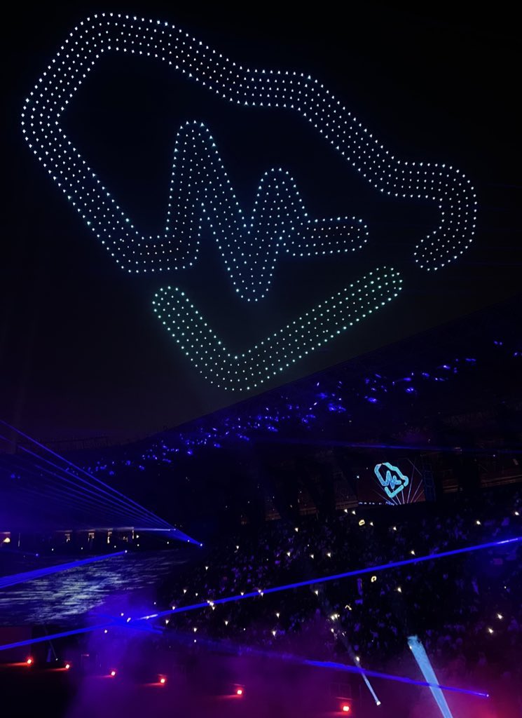 من قال " أنا لها " نالها .
وأنا لها ، وإن أبتّ رغماً عنها ..
أتيتُ بها 🎓💙🩺.