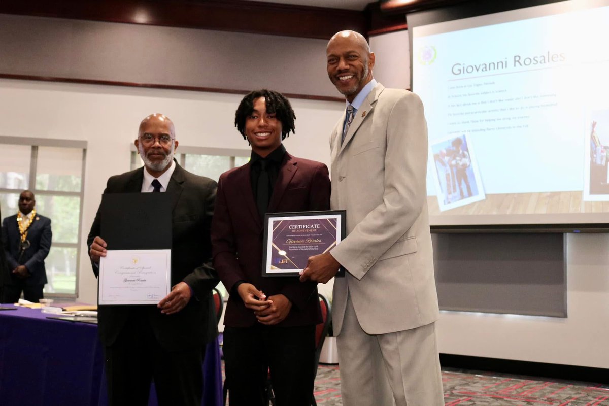 UpliftFoundNV's tweet photo. Congratulations to our 2024 Scholarship Recipients 🎓🥳🙌🏾 #UpliftingOurYouth https://t.co/eqMkbGT8qR