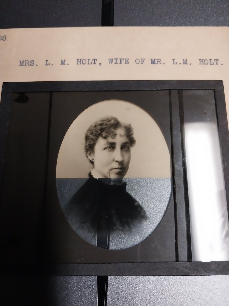 AllanLagumbay's tweet photo. Mrs Holt was Mr Holt's wife.  Got it. #Metadata https://t.co/iSSFMIuWk0