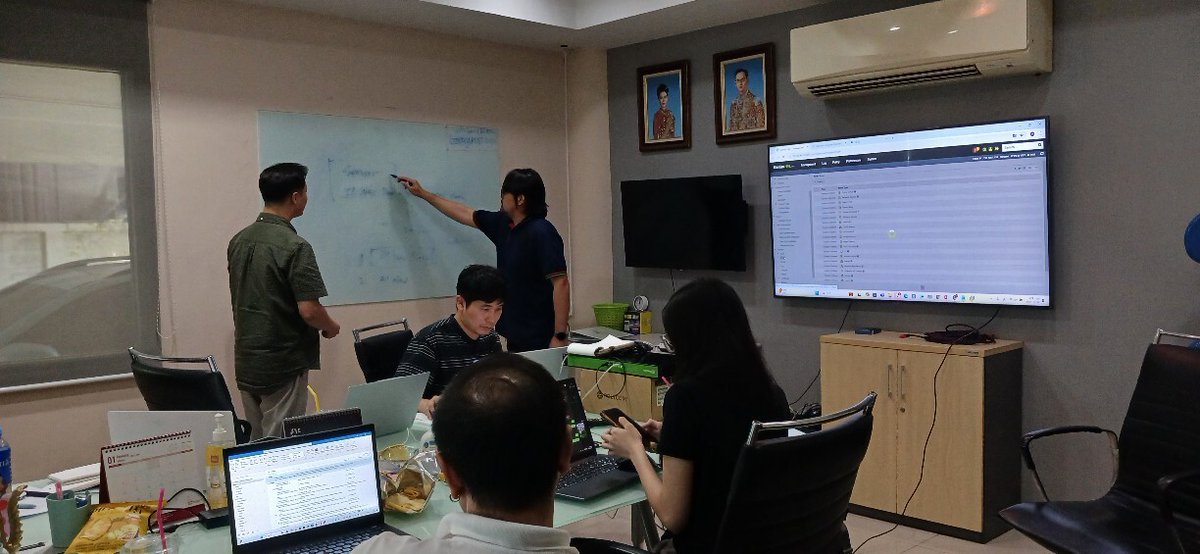 WithGENIANS's tweet image. Genians NAC Tech Sessions in Indonesia, Bangkok, and Singapore were a HIT!  A special kudos to @ProsperaAswind2 More sizzling sessions coming in 2025! Want us in your region? Hit us up at apac@geniasn.com  We&apos;d love to connect! #NetworkAccessControl #ZeroTrustNetworkAccess