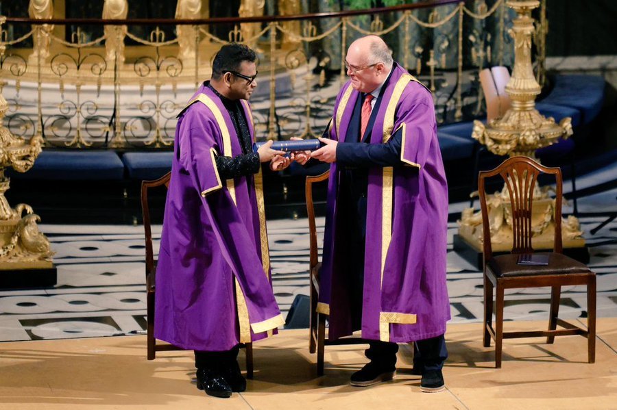 djcasanova3's tweet photo. Congratulations to @ARRahman on becoming the Honorary President of Trinity Laban! A truly well-deserved honor for a global music icon.
#ARRahman #MusicIsLife #TrinityLaban https://t.co/n4wHrI3iwD