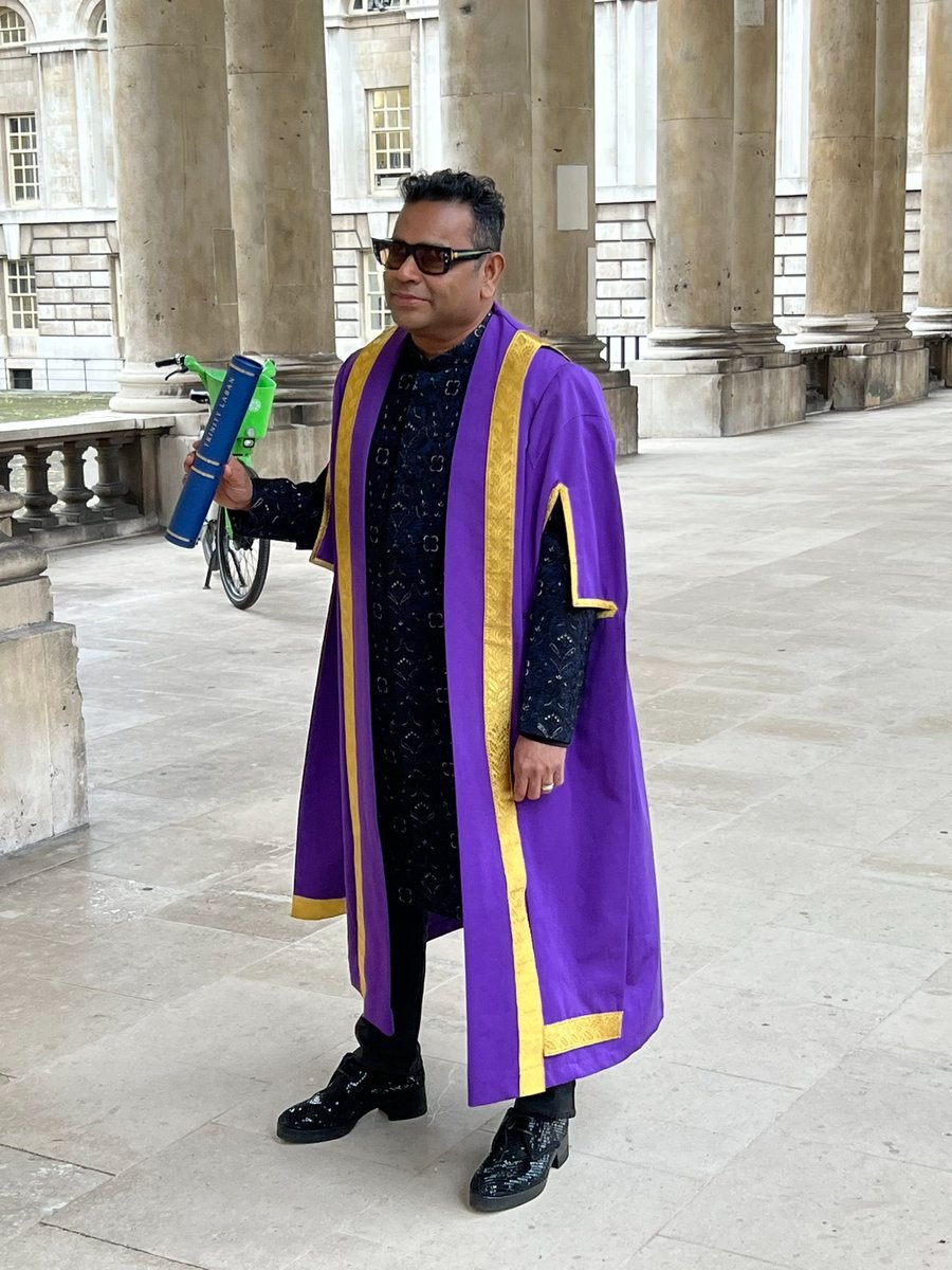 djcasanova3's tweet photo. Congratulations to @ARRahman on becoming the Honorary President of Trinity Laban! A truly well-deserved honor for a global music icon.
#ARRahman #MusicIsLife #TrinityLaban https://t.co/n4wHrI3iwD