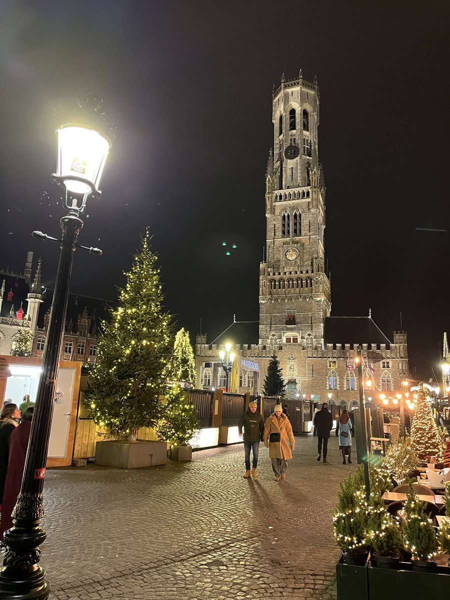 _astonwhite's tweet photo. Bruges on the way home😎 https://t.co/QKDxPpYFeJ