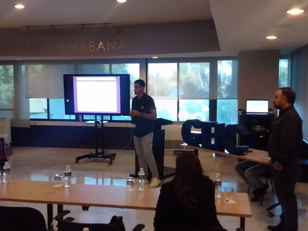 Nuestra empresa <a href="/TecnomaticaCuba/">Tecnomática</a> presentó la nueva versión del Observatorio de Género desarrollado para la ONEI, en el evento GENTIC convocado por el Ministerio de Comunicaciones, y resultó de gran aceptación.

#PetrolerosPorCuba
#Cuba