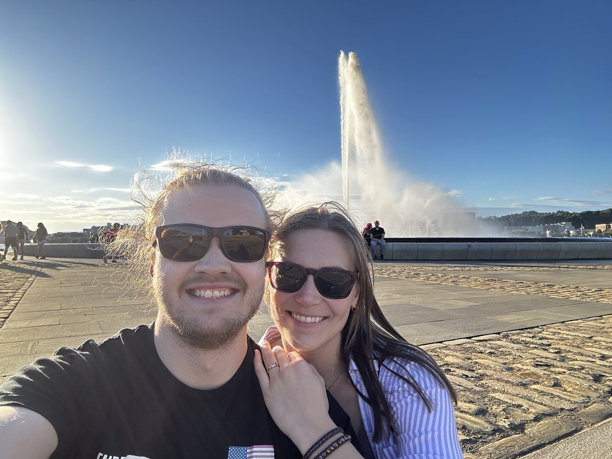 SunshineOnAir's tweet photo. Update #6 - We took a trip to Pittsburgh to enjoy the Arts Festival and take some engagement photos! It was great to head home and enjoy downtown with the best travel companion I’ve ever known #12UpdatesofChristmas https://t.co/cpQXApsHQW