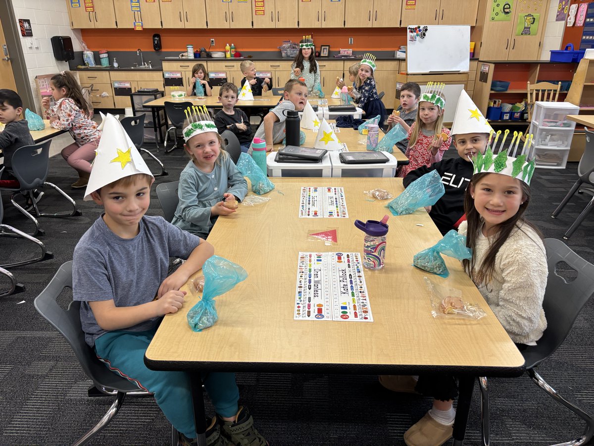LC_Tigers's tweet photo. Kindergarteners are learning about holiday traditions from around the world. Today they learned about St. Lucia Day and made candle crowns and star hats. #positivelylc https://t.co/omuQXzz8fS