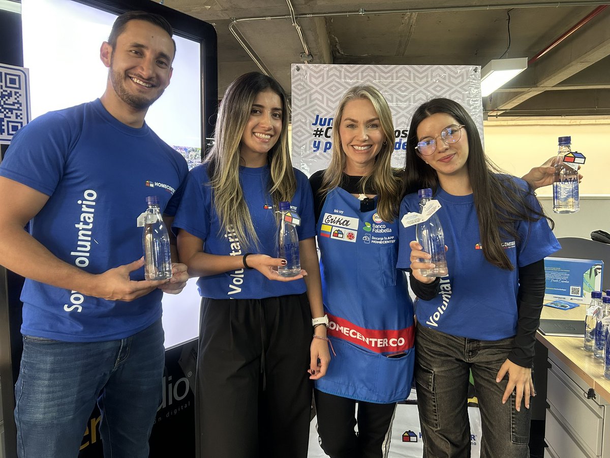 Homecenter_co's tweet photo. ✨ ¡La 3ª edición del Digital Fest fue todo un éxito! ✨
Un espacio donde la tecnología, la innovación y la creatividad impulsan el futuro de esta casa. 🚀
#DigitalFest #TransformaciónDigital #Homecenter #Innovación https://t.co/6qK4PrQDu3