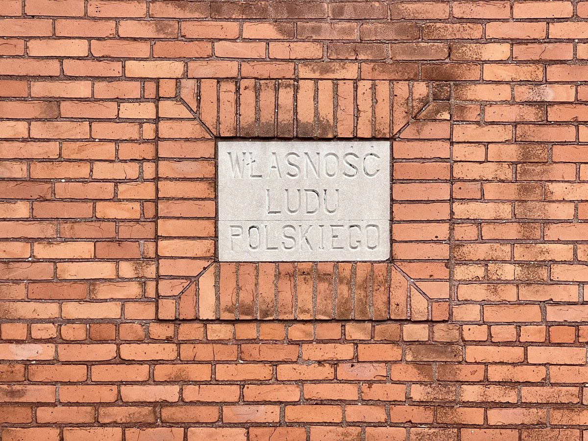 gmoult's tweet photo. cornerstones of polish detroit https://t.co/gkMJ2KFJlc