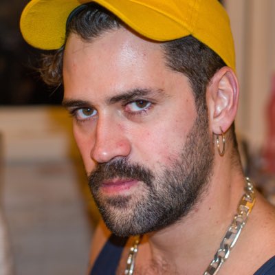 MatheusPadron's tweet photo. #NewProfilePic pimp mode https://t.co/5k4pHYUh00