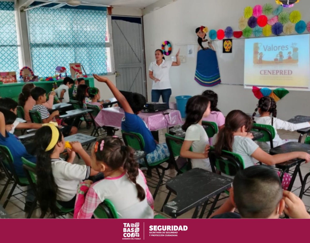 SSPCTabasco's tweet photo. 📚✨ La Secretaría de Seguridad y Protección Ciudadana continúa impulsando una convivencia sana en las escuelas.
https://t.co/FNVkbYr8Gd
 #CENEPRED https://t.co/FQbrLzwN48