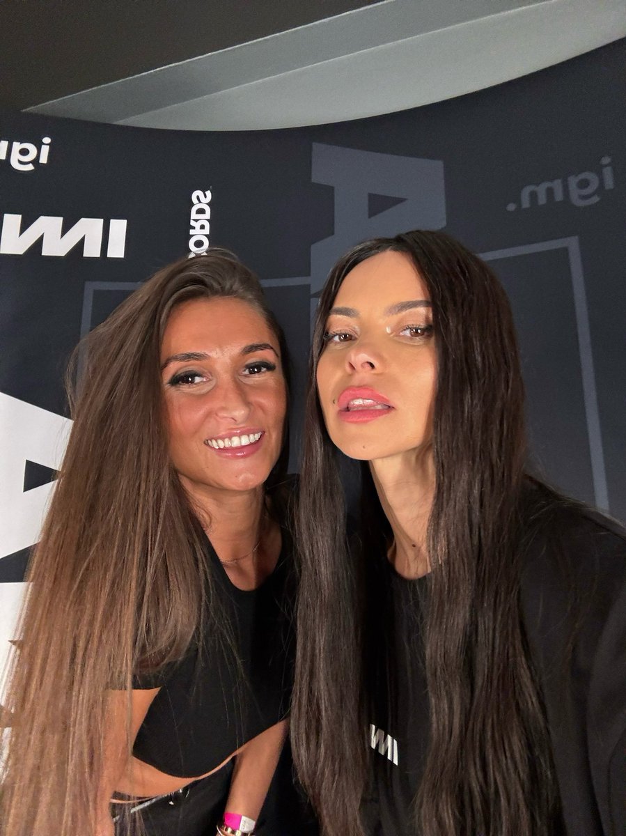 Sevginna's tweet photo. From Belgium to Warsaw to finally get the chance to meet you in person after 15 years! I hope you will remember that moment 🤍 Thank you so much for everything! 

LOVE @inna_ro https://t.co/7LHsl2jldJ