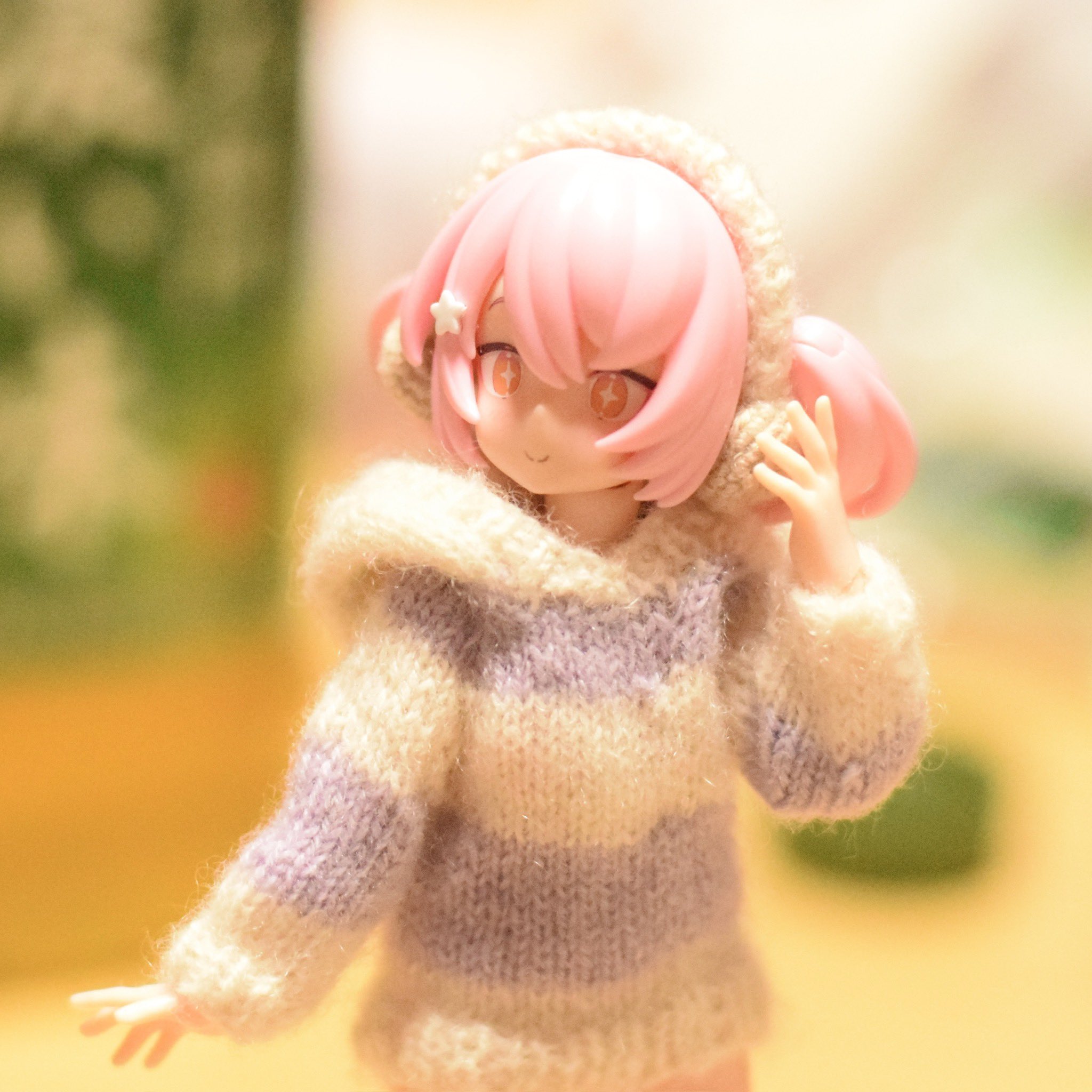 RC174    小さな可愛いりすさんの置物♡   サラふわな毛並みのしっぽ♪ リス | アニマル雑貨・オーナメントの卸サイトWooBia