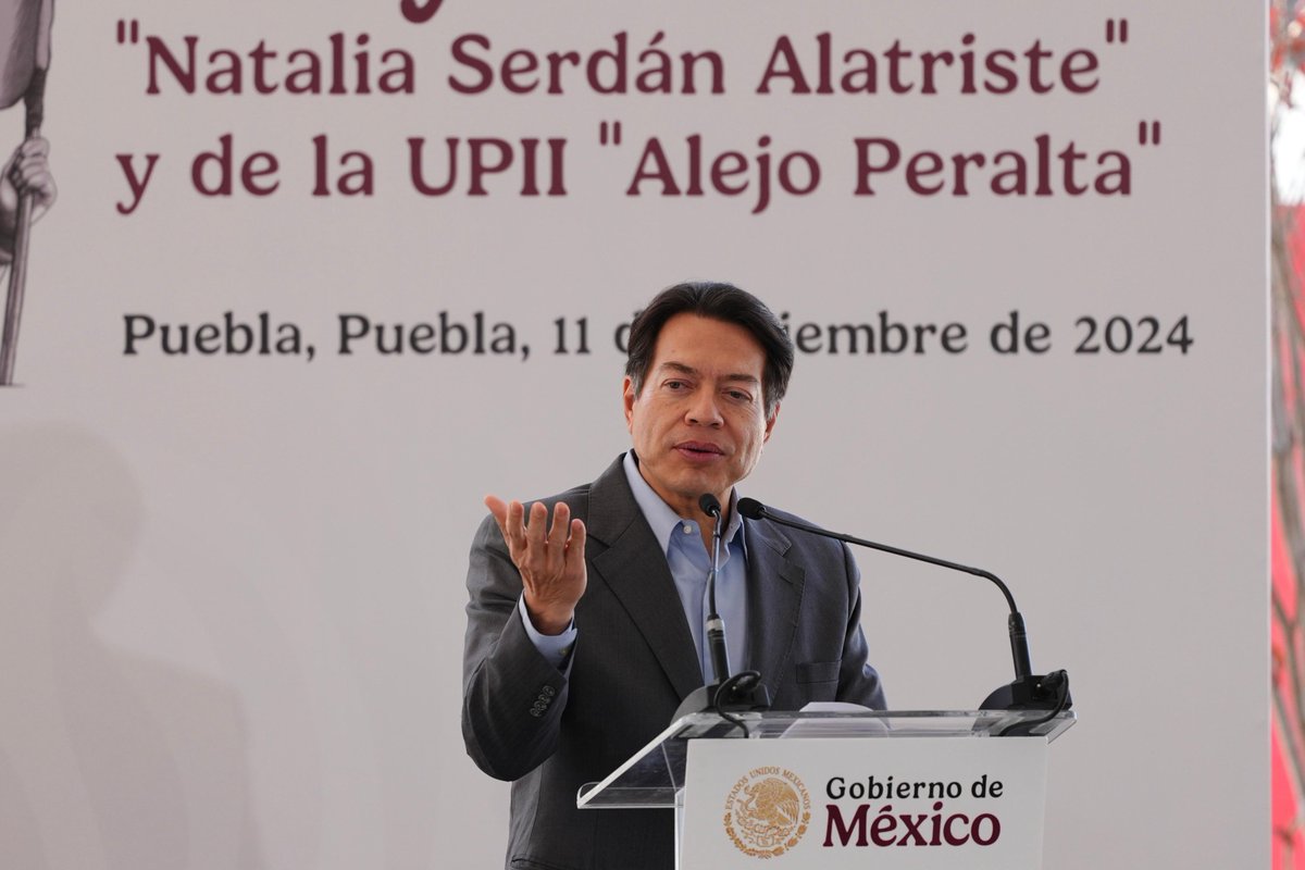 #TuSecretarioInforma🗞️ | Al acompañar a la presidenta <a href="/Claudiashein/">Claudia Sheinbaum Pardo</a> en la inauguración del #CECyT No. 20 “Natalia Serdán Alatriste” y la #UPII “Alejo Peralta”, el maestro <a href="/mario_delgado/">Mario Delgado</a> señaló que la ciencia y la tecnología son pilares del bienestar. Reiteró que uno de los