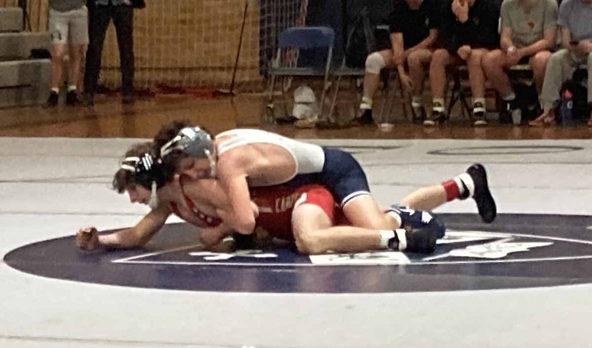 Wirts comes out fast. 1st period pin vs CHC