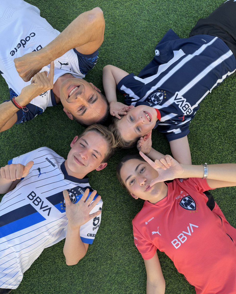 lcastroobregon's tweet photo. @PUMAmexico 💙 🫠🏆 https://t.co/gRdIOEITDJ