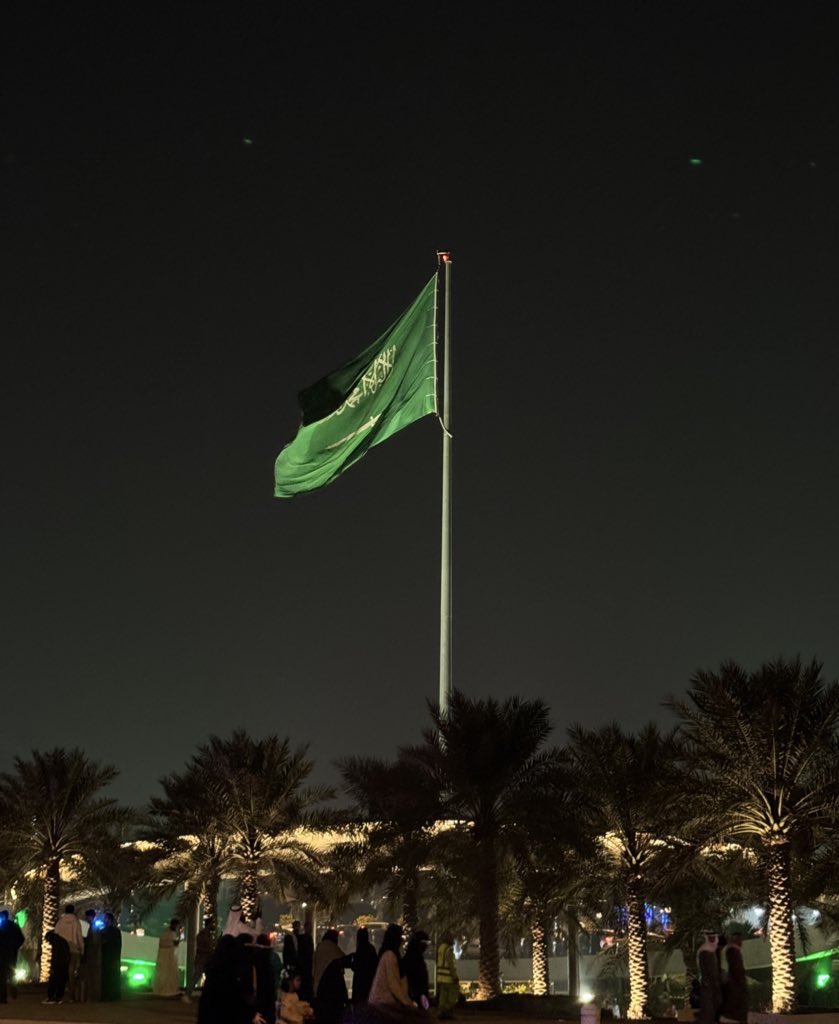 qiwwiq's tweet photo. #كاس_العالم_2034

11 December 2024 🇸🇦
Al Khobar https://t.co/HZuZTyN4Ur
