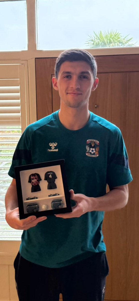 MC Kit Frames (@frameskit) on Twitter photo Thanks to <a href="/Bobby_Thomass/">Bobby Thomas</a> for the photo of the frame I did for him at the end of last season #PUSB Thanks to <a href="/Bobby_Thomass/">Bobby Thomas</a> for the photo of the frame I did for him at the end of last season #PUSB