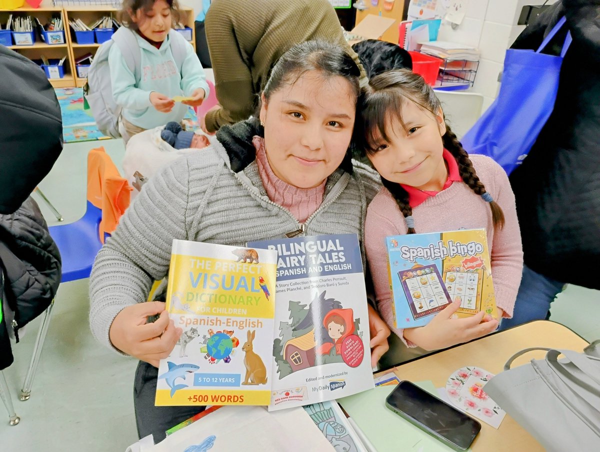 Thank you  <a href="/rbbea1/">RBBEA</a>  for generously providing educational resources for the families participating in the Latino Family Literacy Project <a href="/rbpsEAGLES/">Red Bank Primary</a>. We are also incredibly grateful to <a href="/moranb409/">Beth Moran</a> for making this possible.♥️  ¡Muchas Gracias!  @RBBisBIA <a href="/mrsnieves305/">Lissette Nieves</a> <a href="/MrsDenaRusso/">Dena Russo</a>