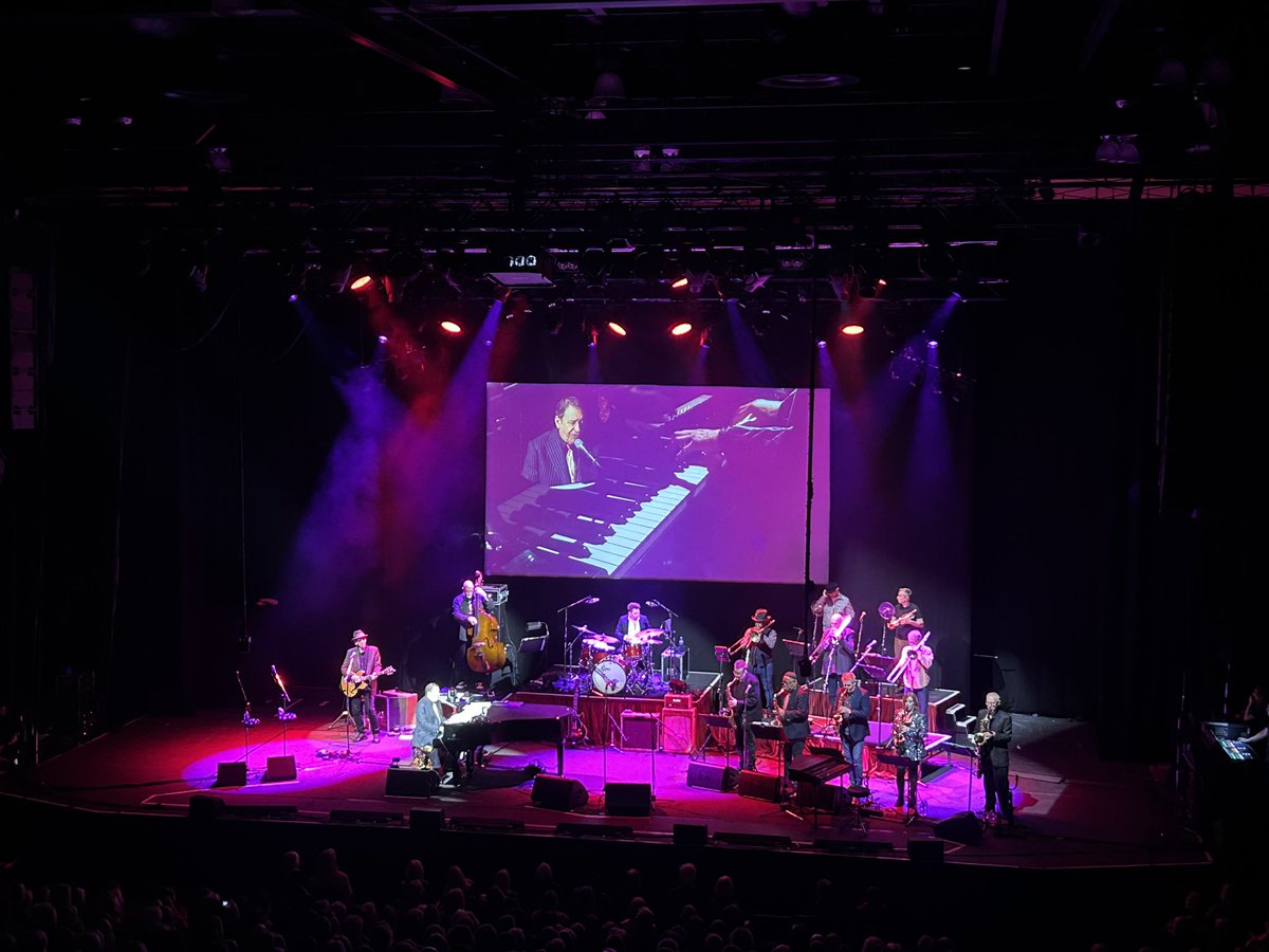 Ian Smith tweet media