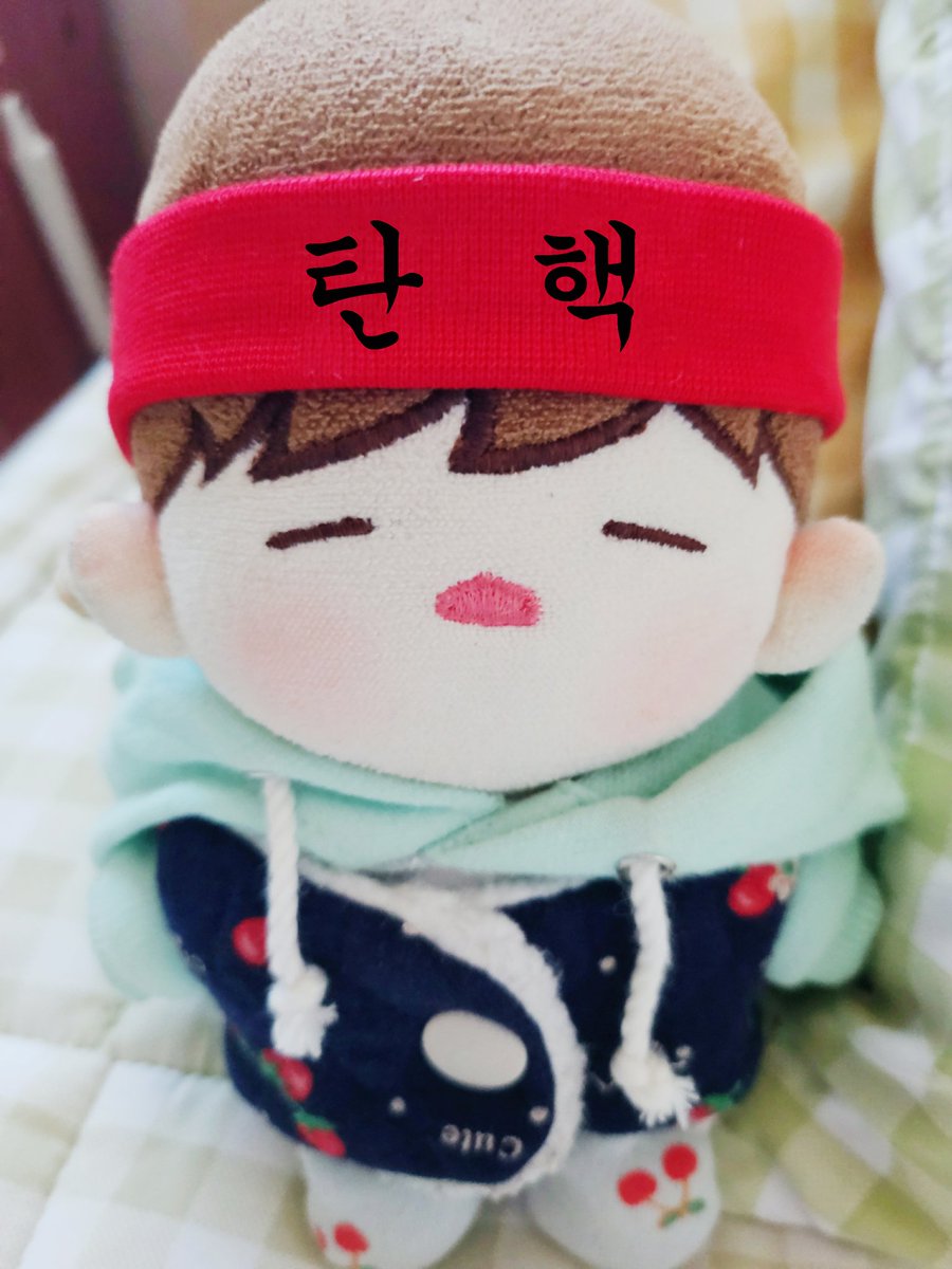 뭉이는 잘지내요오!!!! 이머들도 잘지내나요오 보고시퍼요오!!!