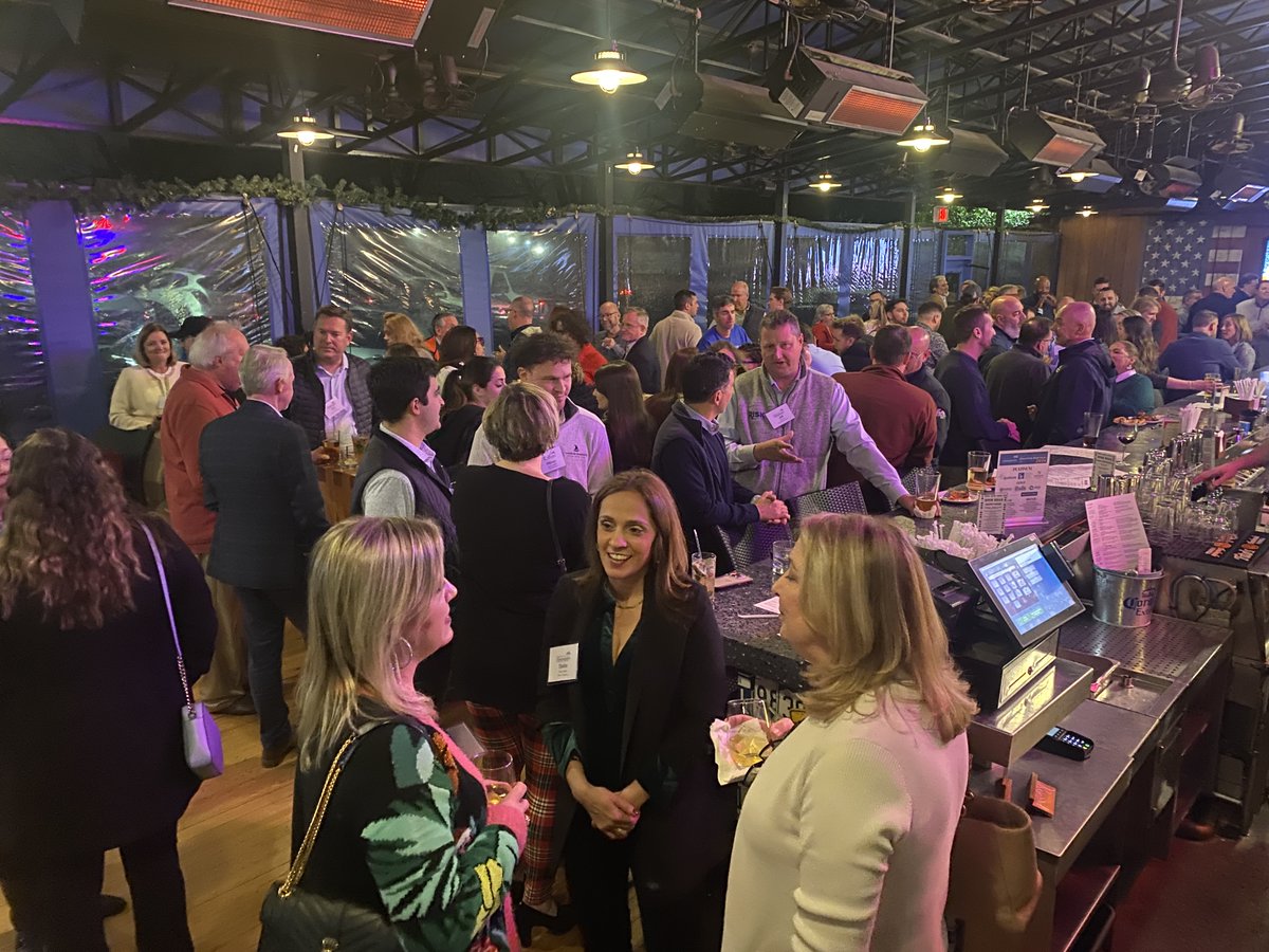 WMCCAI's tweet photo. Rain canβt dampen the holiday spirit at WMCCAIβs Holiday Happy Hour tonight! π Great company, festive vibes, and plenty of cheer to go around π #WMCCAI https://t.co/wQdJvWIrBN