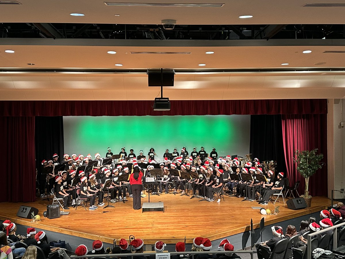 Amanda Fielder tweet media