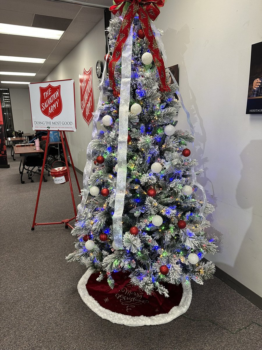 Megan Coleman (@megsnewsflash) on Twitter photo WOW!! Together we raised $32,000 for families in need in CNY.
Thanks to <a href="/SalArmySyr/">Salvation Army Syr</a> for all they do to help local families and to <a href="/CuseFootball/">Syracuse Football</a> for being amazing partners with us this year.
<a href="/CNYCentral/">CNY Central</a> WOW!! Together we raised $32,000 for families in need in CNY.
Thanks to <a href="/SalArmySyr/">Salvation Army Syr</a> for all they do to help local families and to <a href="/CuseFootball/">Syracuse Football</a> for being amazing partners with us this year.
<a href="/CNYCentral/">CNY Central</a>