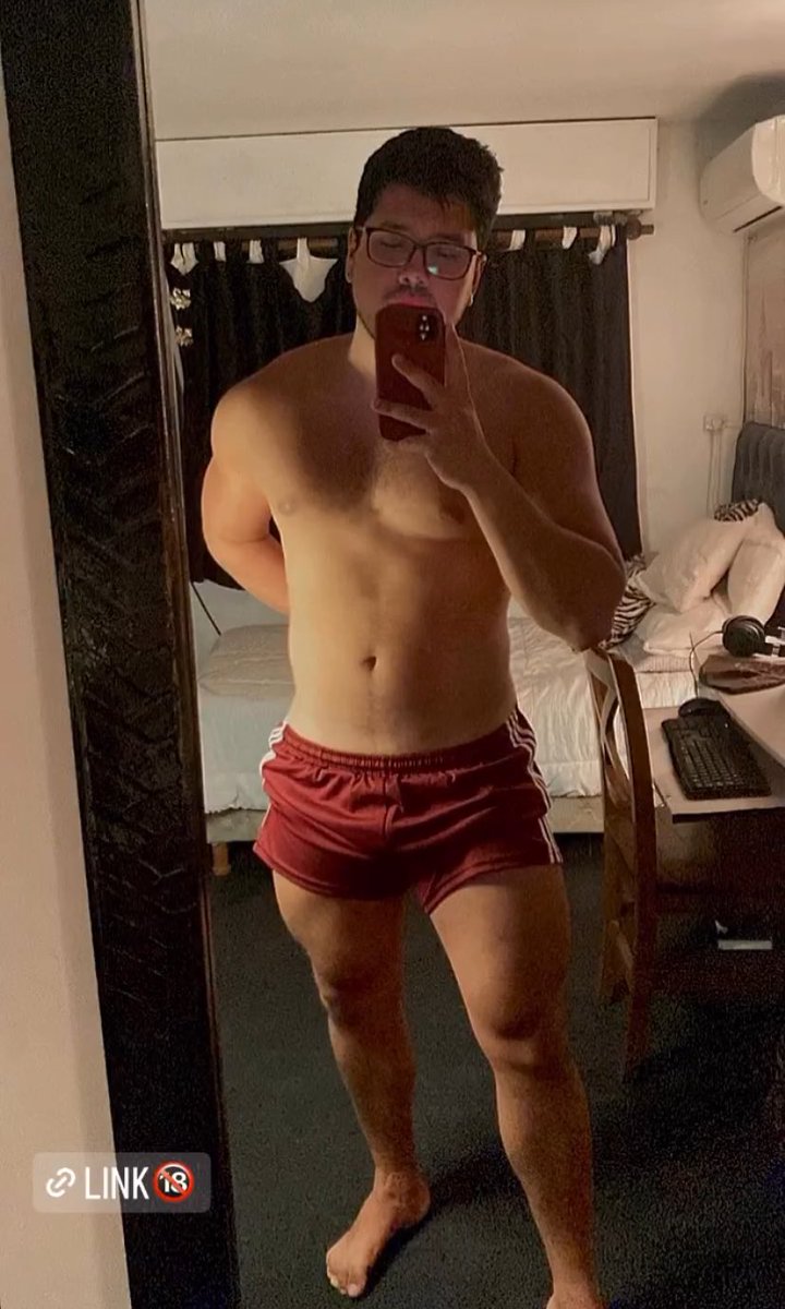 BULK_BRAIII 💪🏼🥵🔥 tweet media