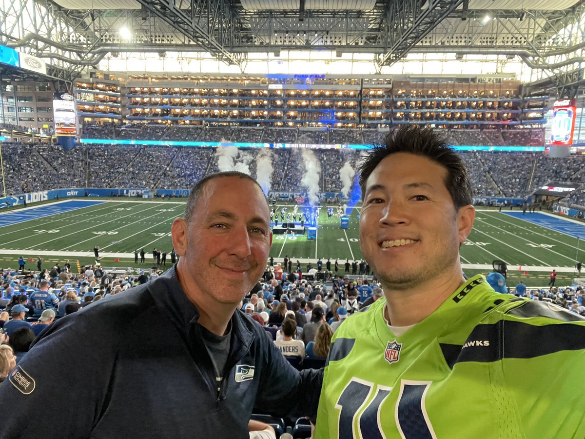j_mo7's tweet photo. @Softykjr Why didn’t you tell me? https://t.co/O2O3RBEQyc