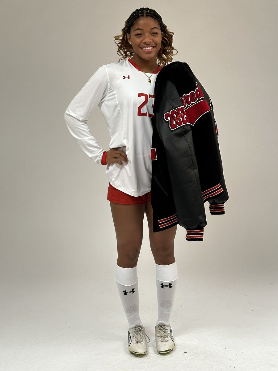 23_kalli's tweet photo. Senior Year, Media Day 📸 @LegacyWSoccer https://t.co/u0ppnzCU3T