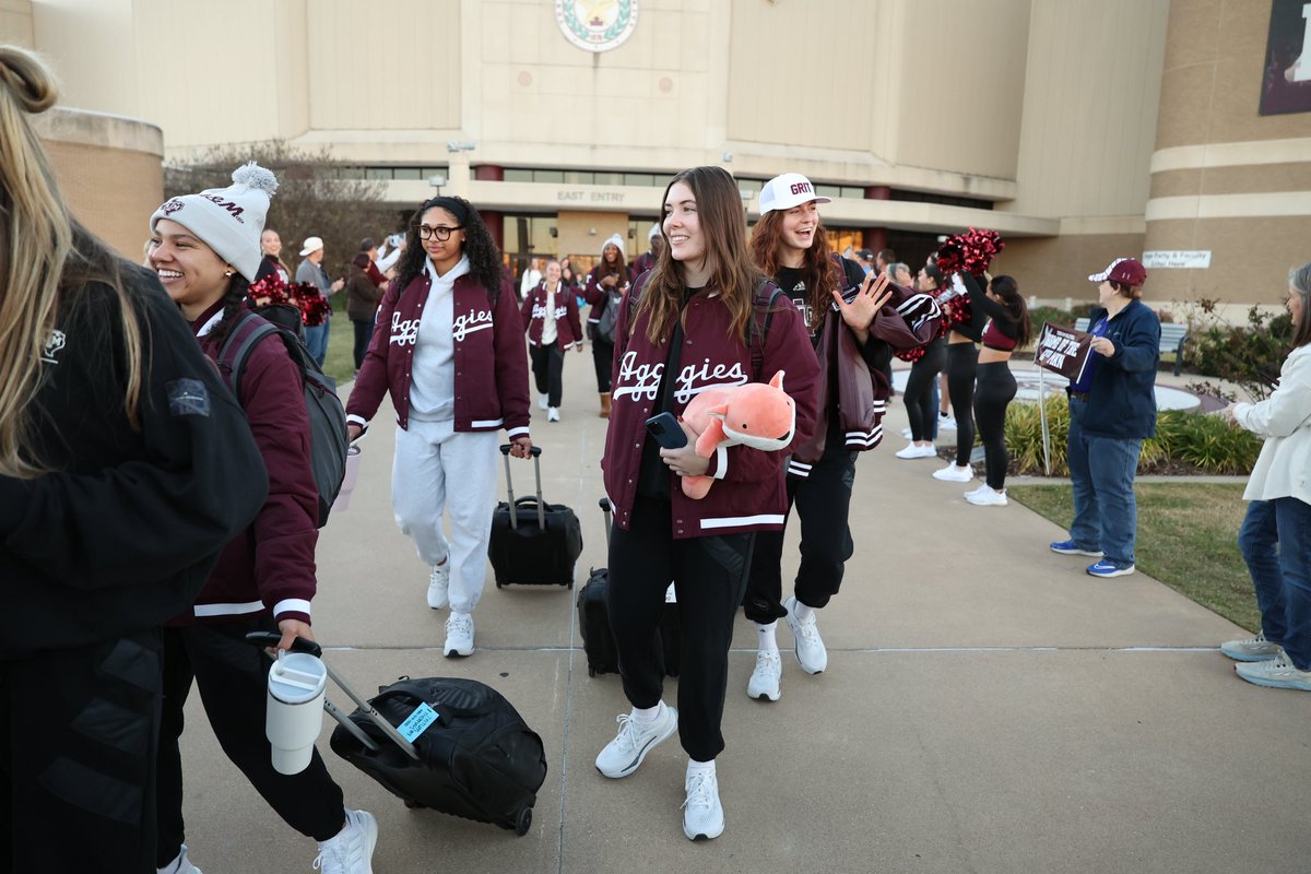 Texas A&M Volleyball tweet media