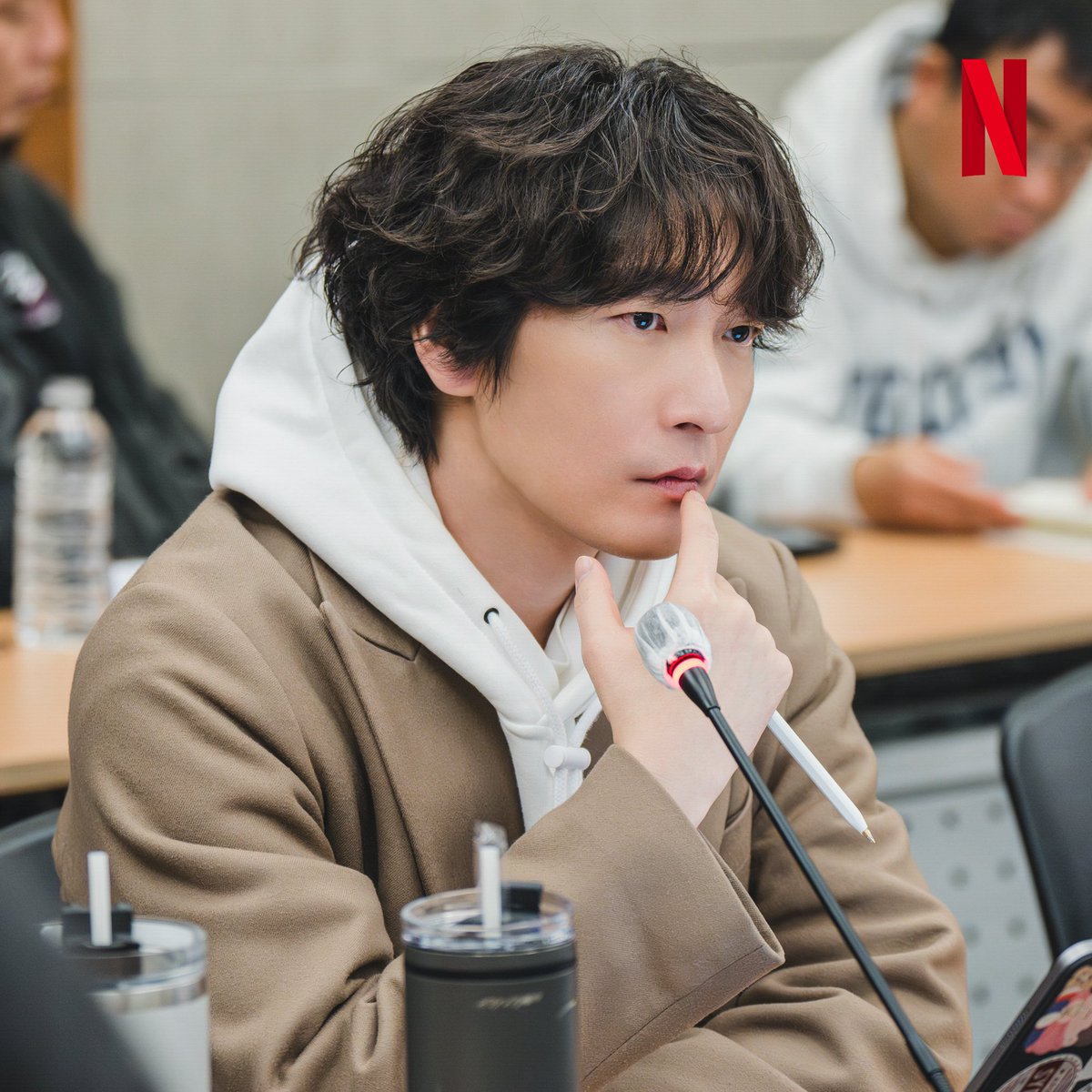 kdrama_menfess's tweet photo. •kdm• 
Nam joohyuk, Roh yoonseo, dan Cho Seungwoo bakal jadi pemeran utama Netflix series judulnya Donggung guys!!!
https://t.co/k3tvs6OFK4