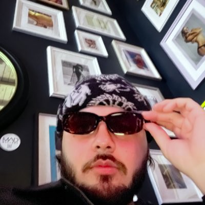bludhaundx's tweet photo. #NewProfilePic https://t.co/4V5h4uEbF0