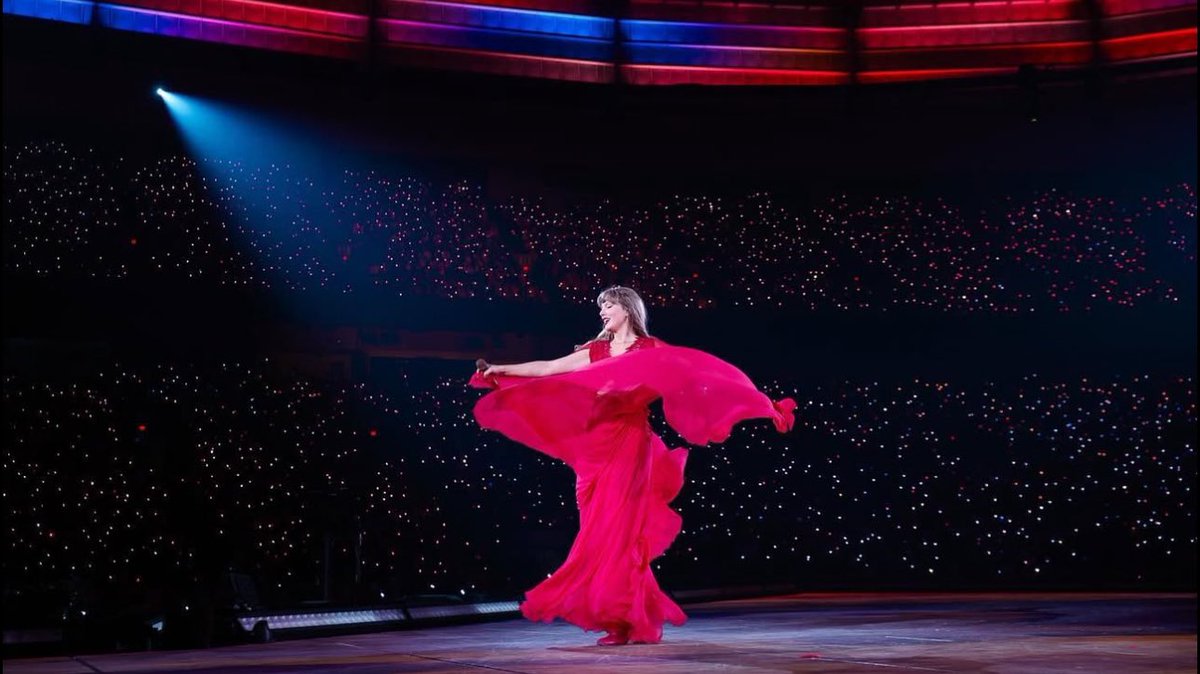 tswifterastour's tweet photo. 🚨| Taylor Swift on the end of 'The Eras Tour'

"It was rare. 
I was there. 
I remember it. ♥️" https://t.co/n4bLzajbwI