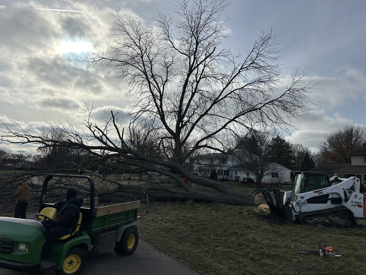 Eric Leonard tweet media