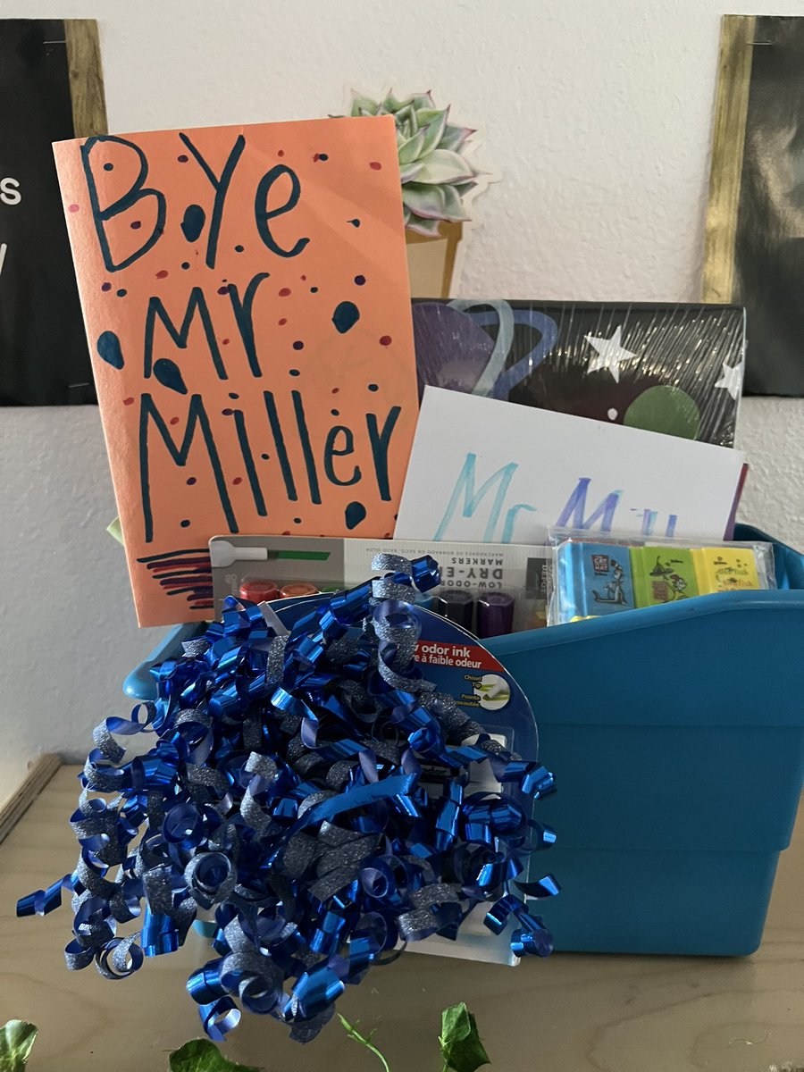 Rodriguezpri3's tweet photo. Our last day with Mr. Miller (our sped student teacher) @DMolina_2nd 
We’re all thankful for our time with him! https://t.co/bzj0077MxE