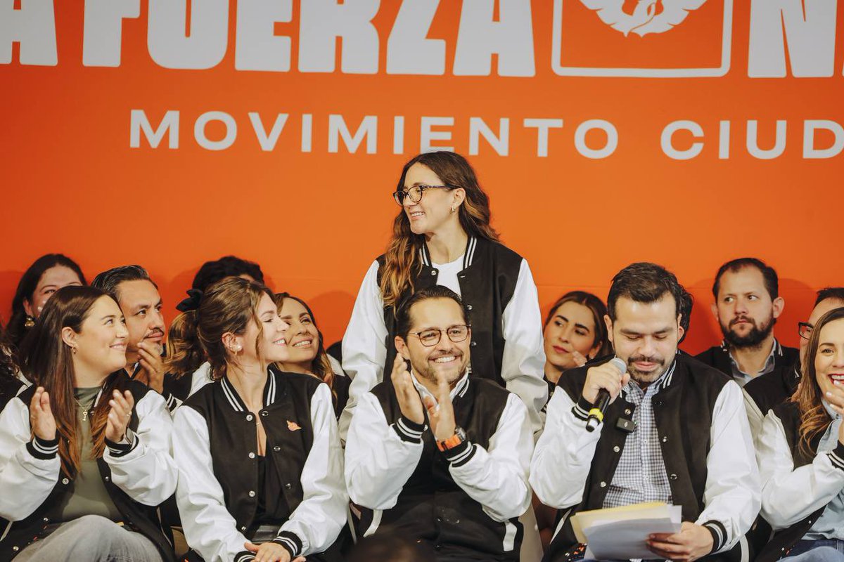 sofiacastrog's tweet image. Después de más de 10 años de construir en Movimiento Ciudadano, para mi es un honor asumir la Secretaría de Organización del proyecto político que impulsará a los mejores perfiles y liderazgos en todo el país