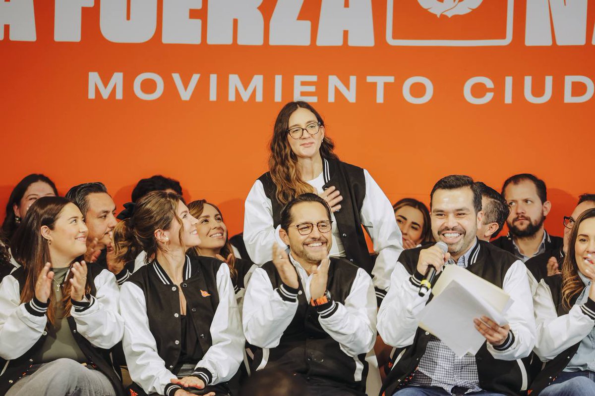 sofiacastrog's tweet image. Después de más de 10 años de construir en Movimiento Ciudadano, para mi es un honor asumir la Secretaría de Organización del proyecto político que impulsará a los mejores perfiles y liderazgos en todo el país