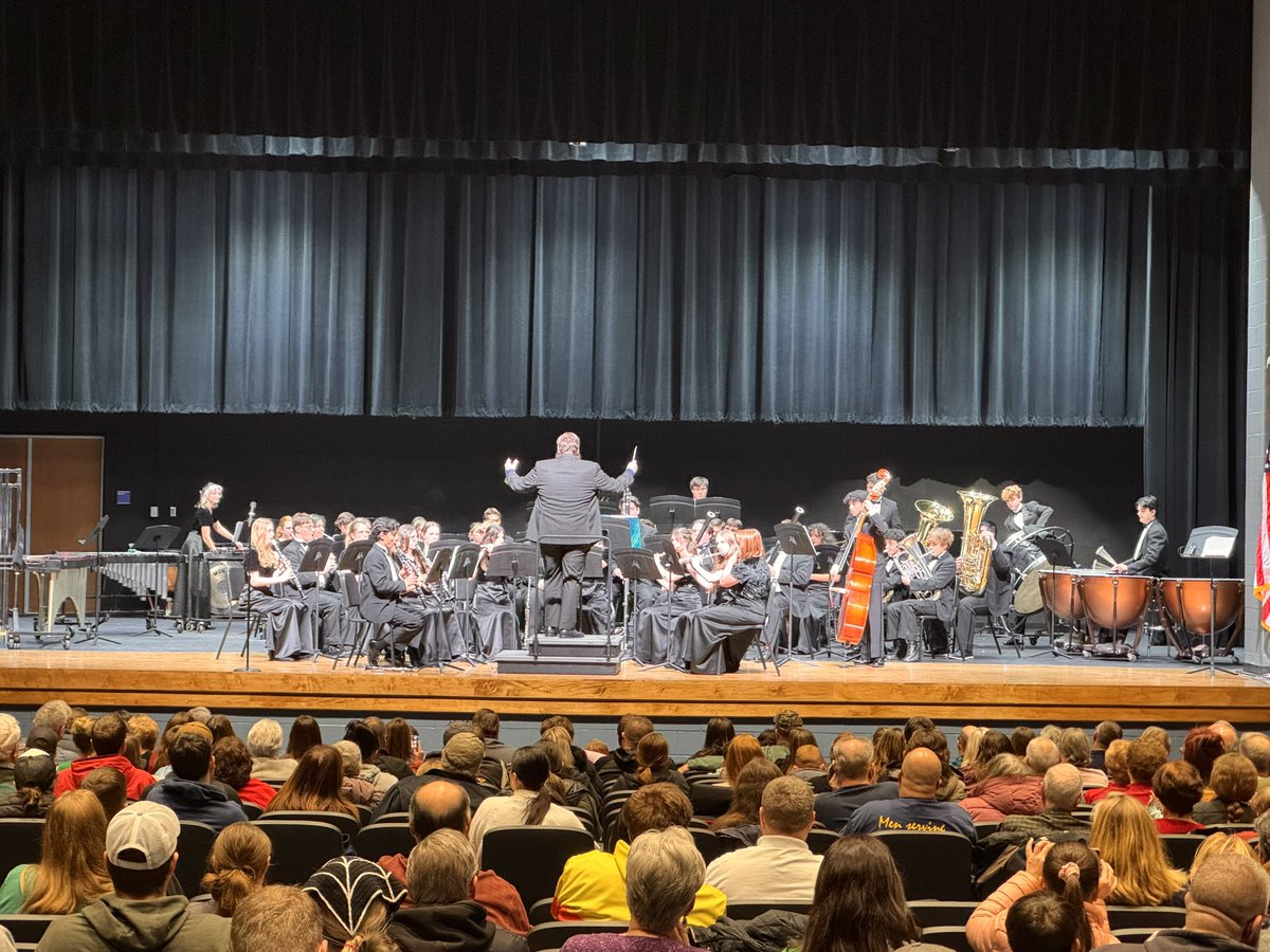 An Evening of Holiday Music from our 8th Grade Band and BHS Wind Ensemble!!
