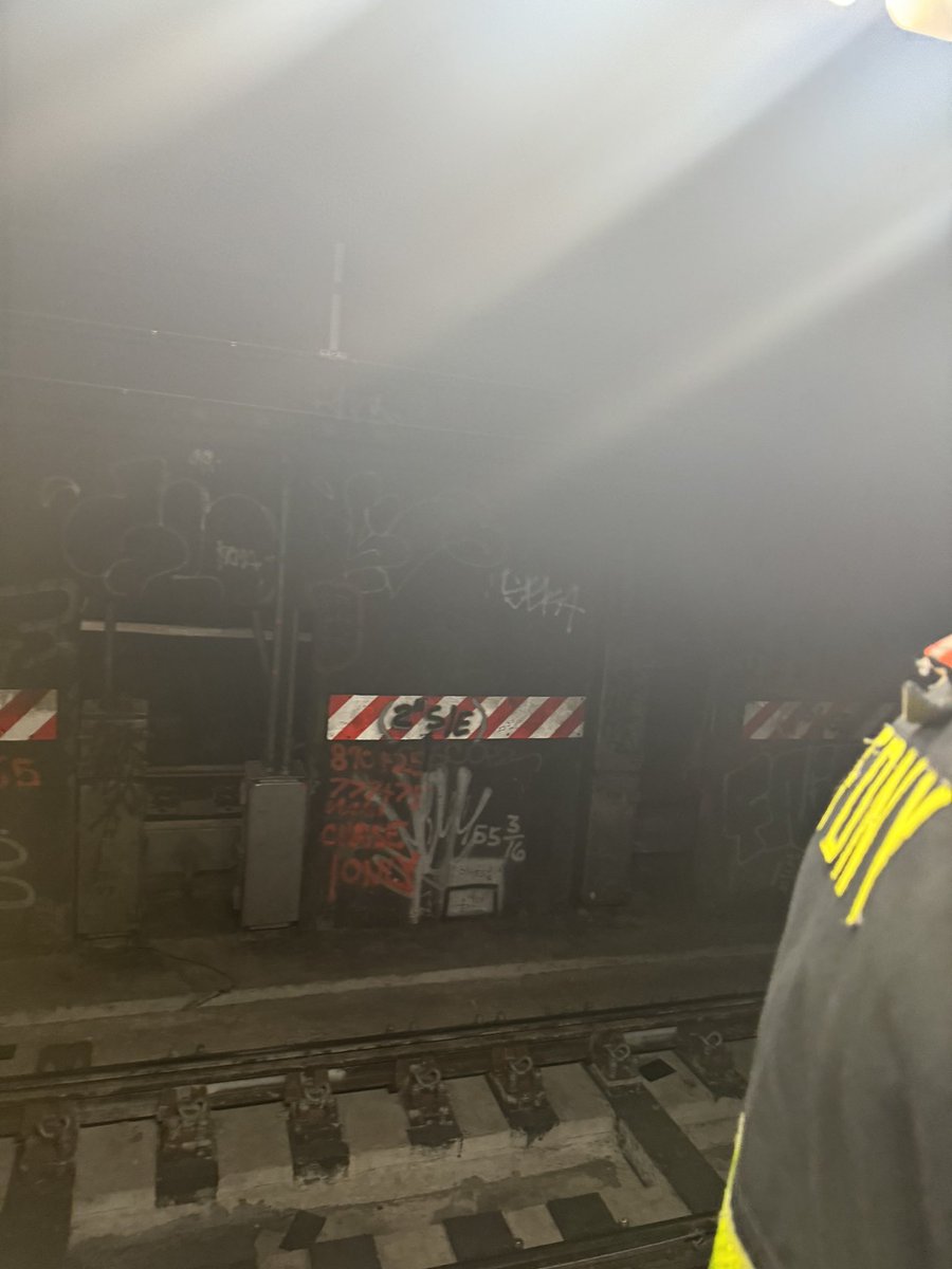 MaxSholl's tweet photo. Just evacuated an F mid station. 

Major shout out to @NYCTSubway personell for the calmness, professionalism, and instruction throughout. Shouts to @FDNY for getting  us off the train too.

Crazy walking in the tunnel and out an emergency exit to steeet level! https://t.co/YczJggMRkm