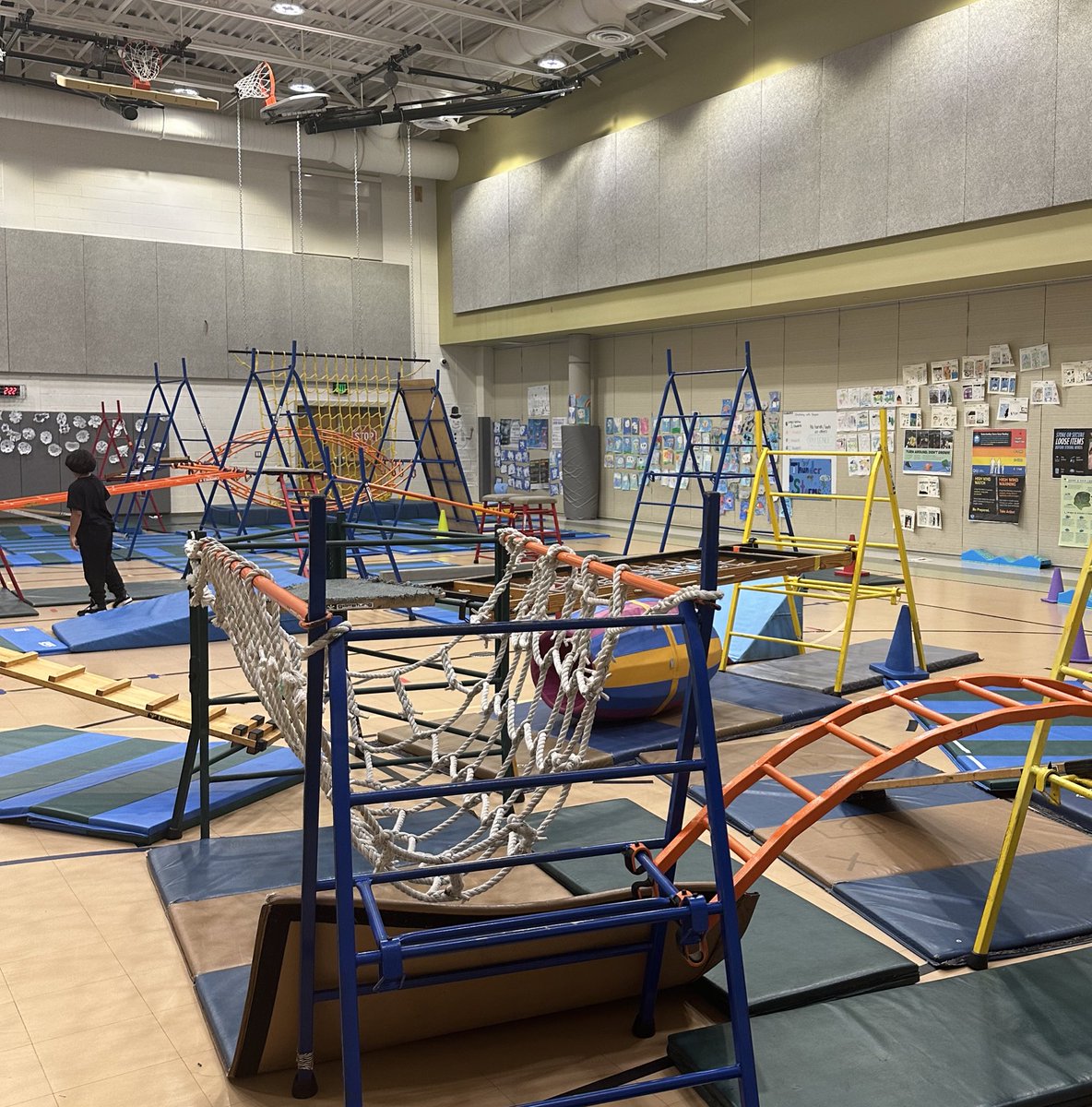 Katie Rodgers (@mrsrodgers707) on Twitter photo Its a beautiful sight…..
MEE has come to Dundalk! The students are so excited to investigate levels, pathways, and directions while learning about WILD WEATHER! <a href="/LGaphardt/">Lauren Gaphardt</a> Its a beautiful sight…..
MEE has come to Dundalk! The students are so excited to investigate levels, pathways, and directions while learning about WILD WEATHER! <a href="/LGaphardt/">Lauren Gaphardt</a>