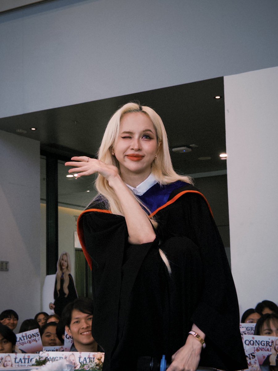 - กอลอ - kl tweet media